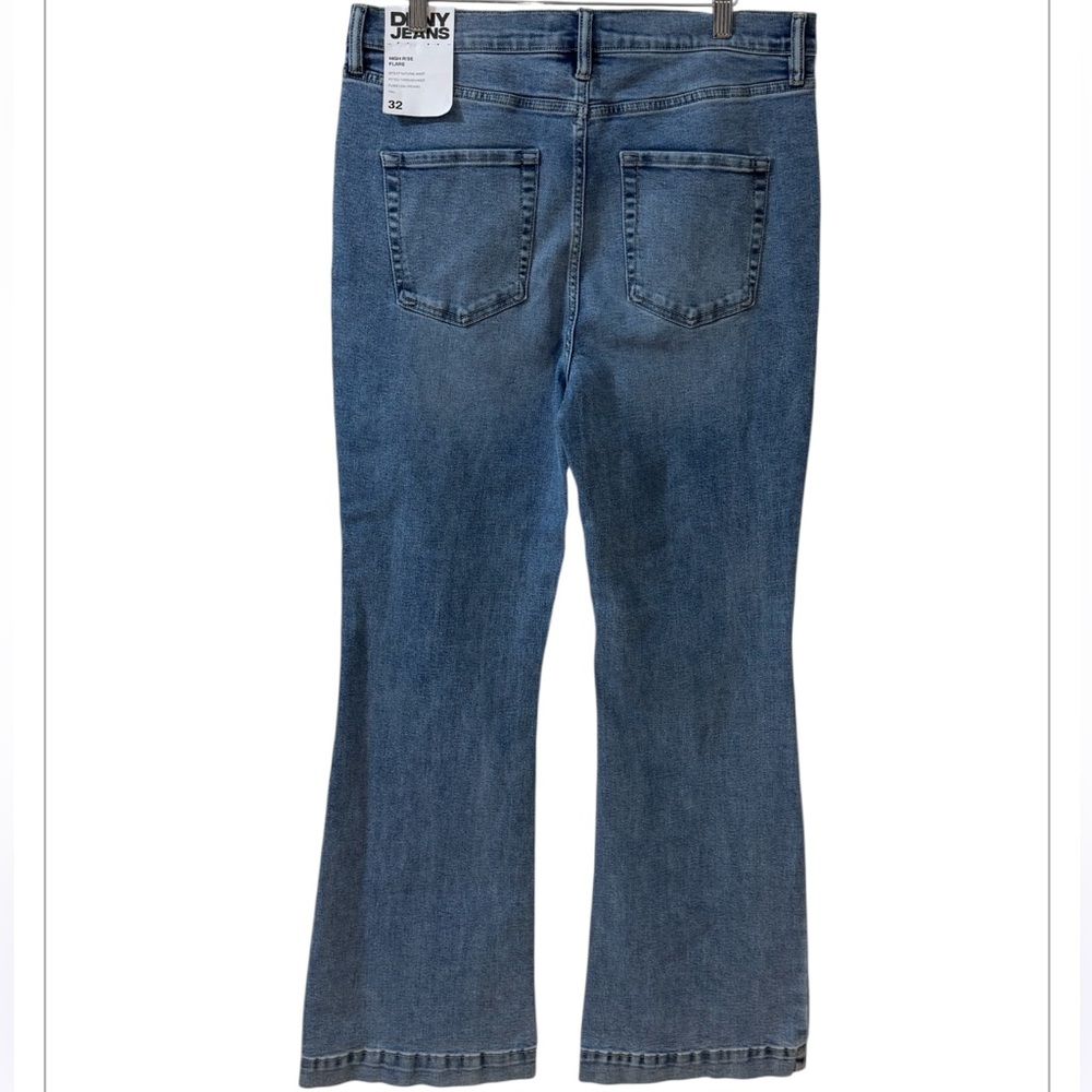 DKNY Women’s Flare Jeans in Medium Blue Wash - Picture 2 of 5
